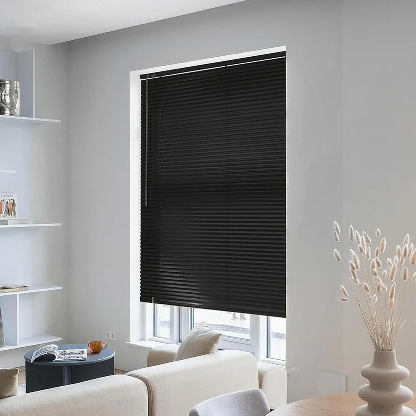 Persiana de PVC 100 X 165 cm negra